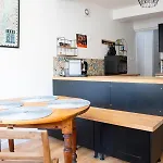 Maison De Avec Jardin Διαμέρισμα *